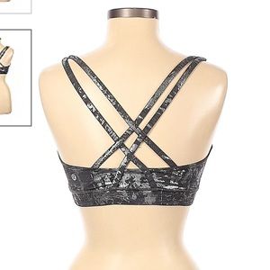 Lululemon cross back sports bra size 4